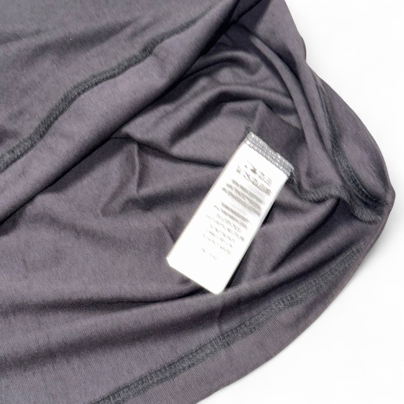 Sundry Black Tencel Modal Tee Shirt XS New With Tags Soft Luxury Basic - Picture 5 of 5